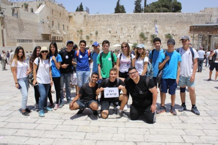 בעקבותלוחמים יוםשלישילפרויקט