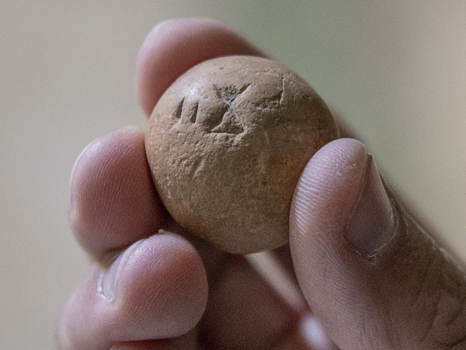 measuring stone