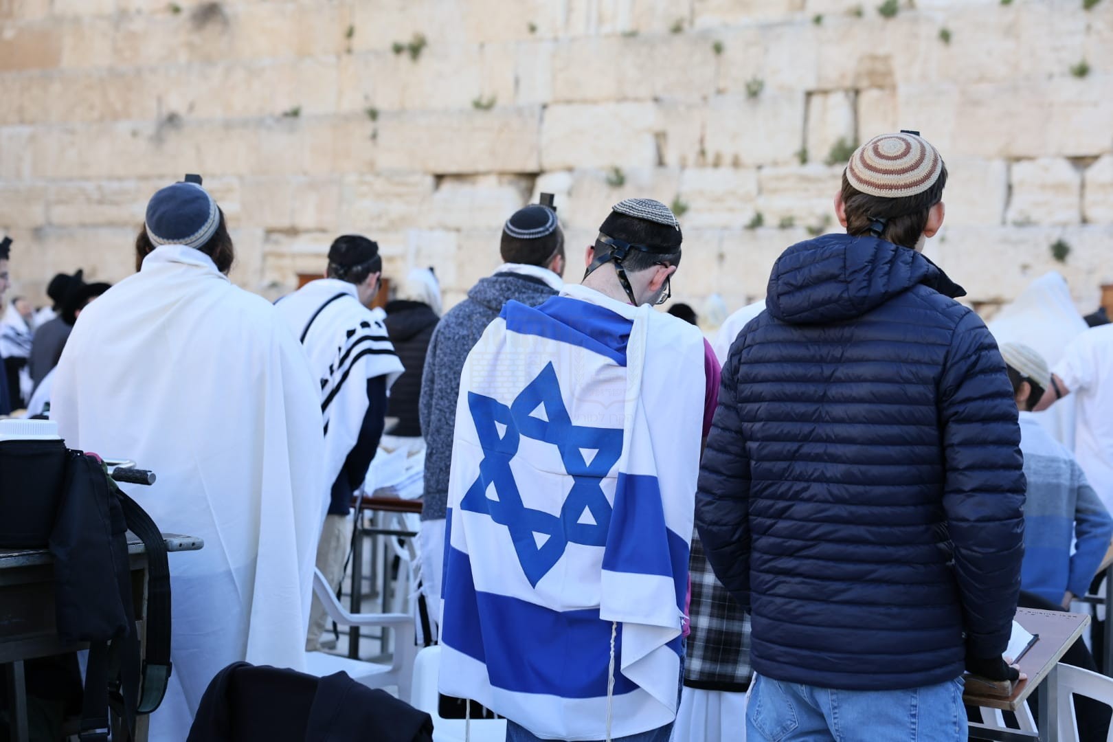 ראש חודש אדר ב' – למה זהו חודש שמח? - חג פורים - האתר הרשמי של הכותל המערבי