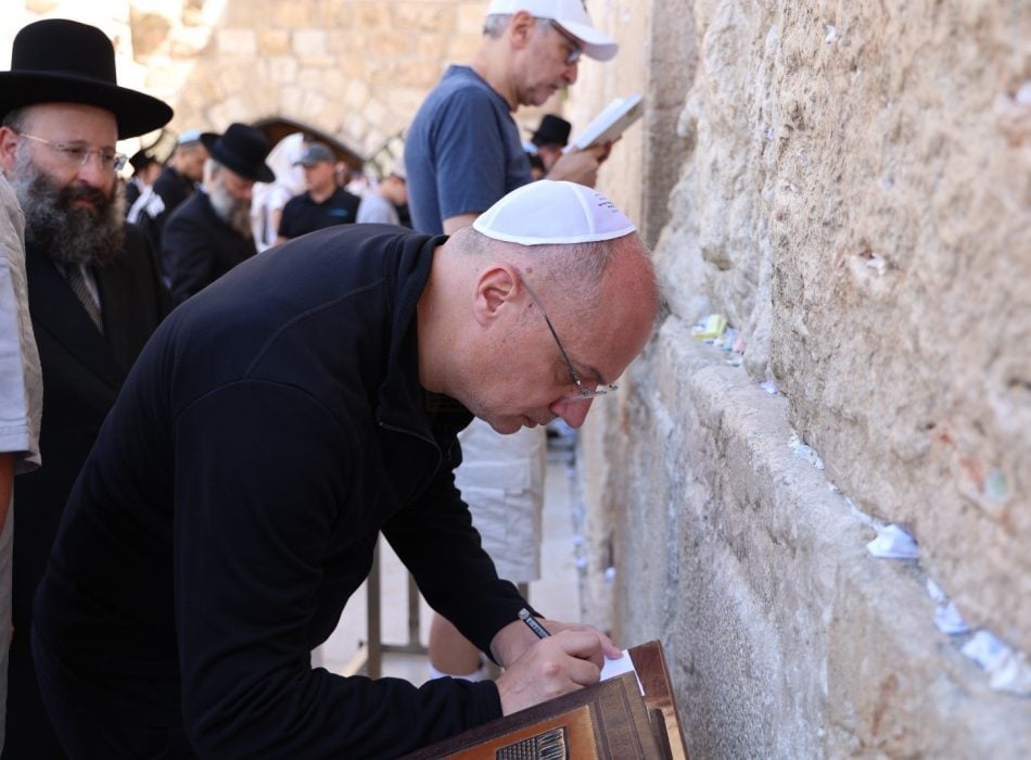 אלבניה (2)
