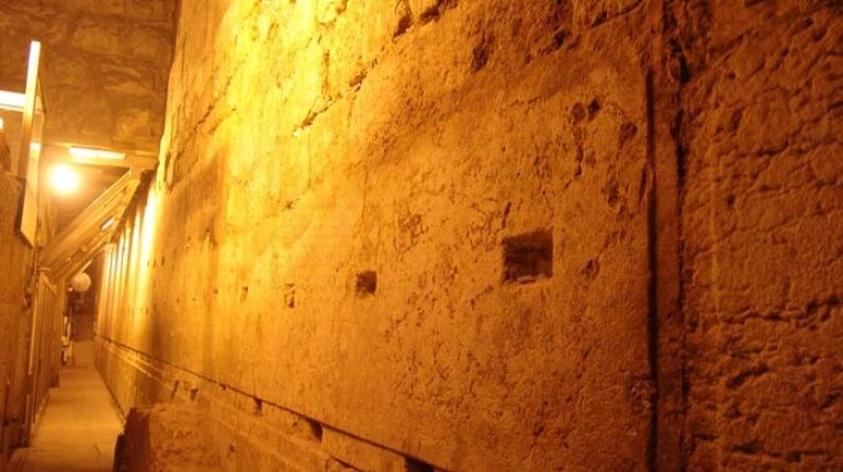 האבן הגדולה