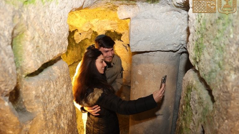 סאשה טרופנוב (3)