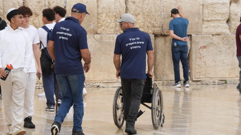 נכי צהל בכותל (1)