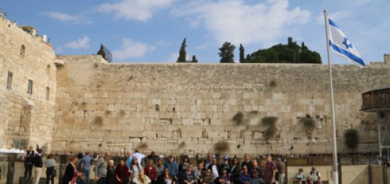 "קהילה נגישה" הגיעו מיבנה לביקור בכותל המערבי