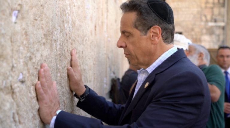 מושל מדינת ניו יורק בביקור בכותל המערבי