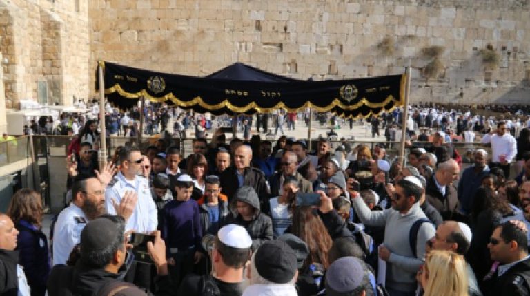 אירוע בר ובת מצווה שב"ס