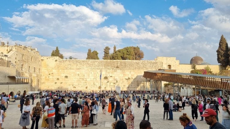 453cbc09-d684-48a6-90fa-f1f35d8897d9