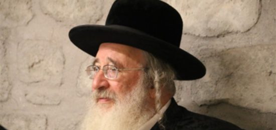 האדמו"ר מספינקא בכותל המערבי