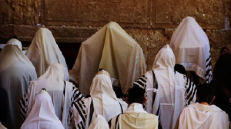 תפילה בכותל המערבי