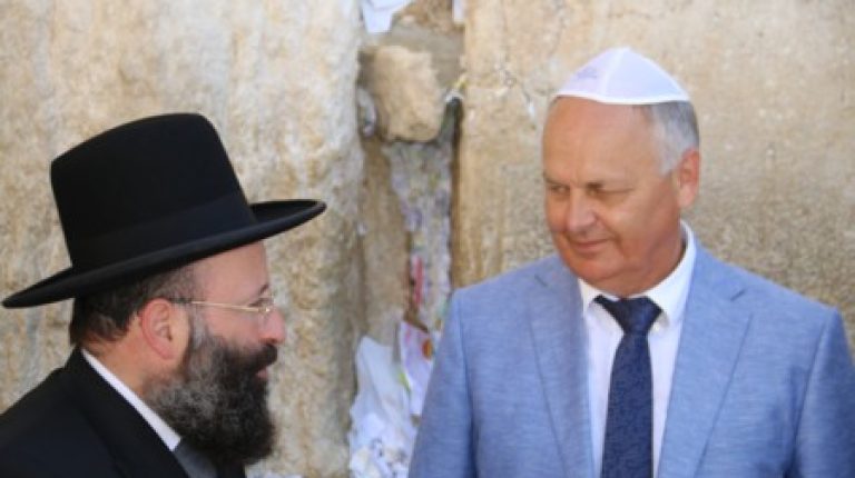 ראש עיריית ברדיטשוב (אוקראינה)  בביקור בכותל המערבי
