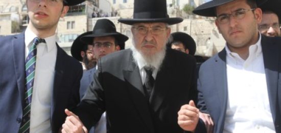 הרב ברוך מרדכי אזרחי בכותל המערבי חול המועד פסח תשע"ח