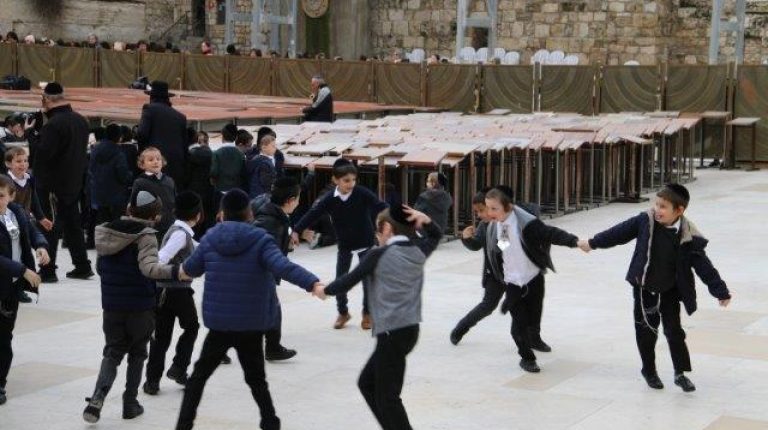 מסיבת סידור לתלמוד התורה חכמת שלמה מירושלים