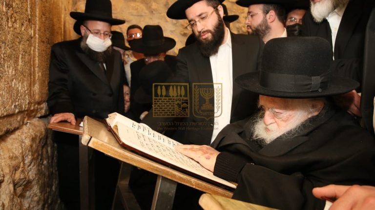 WhatsApp Image    at