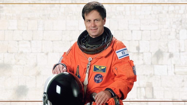 היום, כ"ט שבט, אנו מציינים 20 שנה לפטירתו של אילן רמון