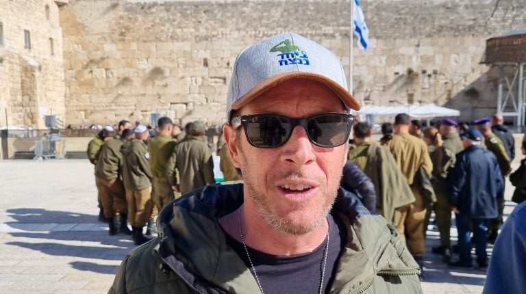 WhatsApp Image 2023-12-17 at 23.33.34