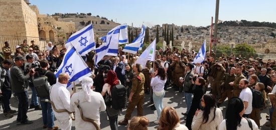 c253bd08-5e81-4cae-bf43-8174e430a087