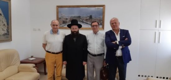 שר הפנים של ספרד, חורחה פרננדז  דיאז  בביקור בכותל המערבי