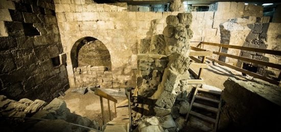 בית שטראוס חפירות (14)