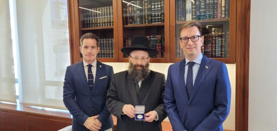 ממשלת הונגריה תלחם נגד כל הפרה של חופש הדת והפולחן של יהודים באירופה