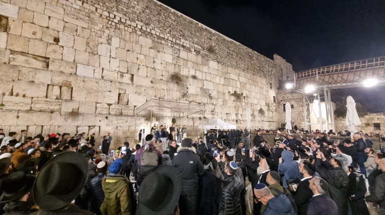 נר שביעי של חנוכה (3)