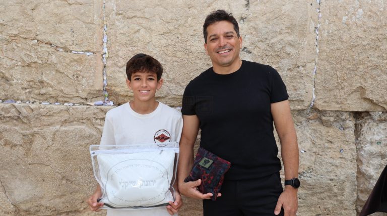 עמיחי שיקלי (4)