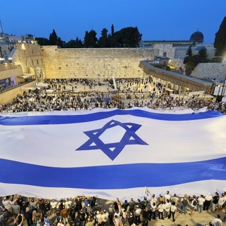 פריסת דגל ענק (23)
