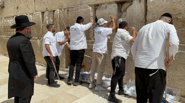 פתקים לכותל (5)